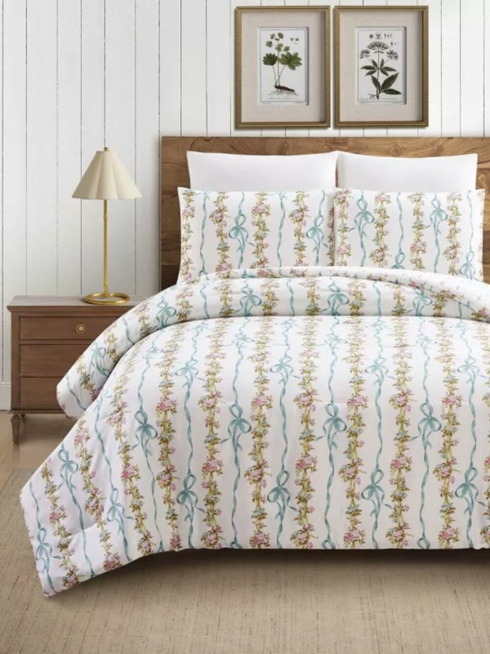 NWT Modern Heirloom 3pc Full/Queen Bow and Floral Comforter Bedding Set